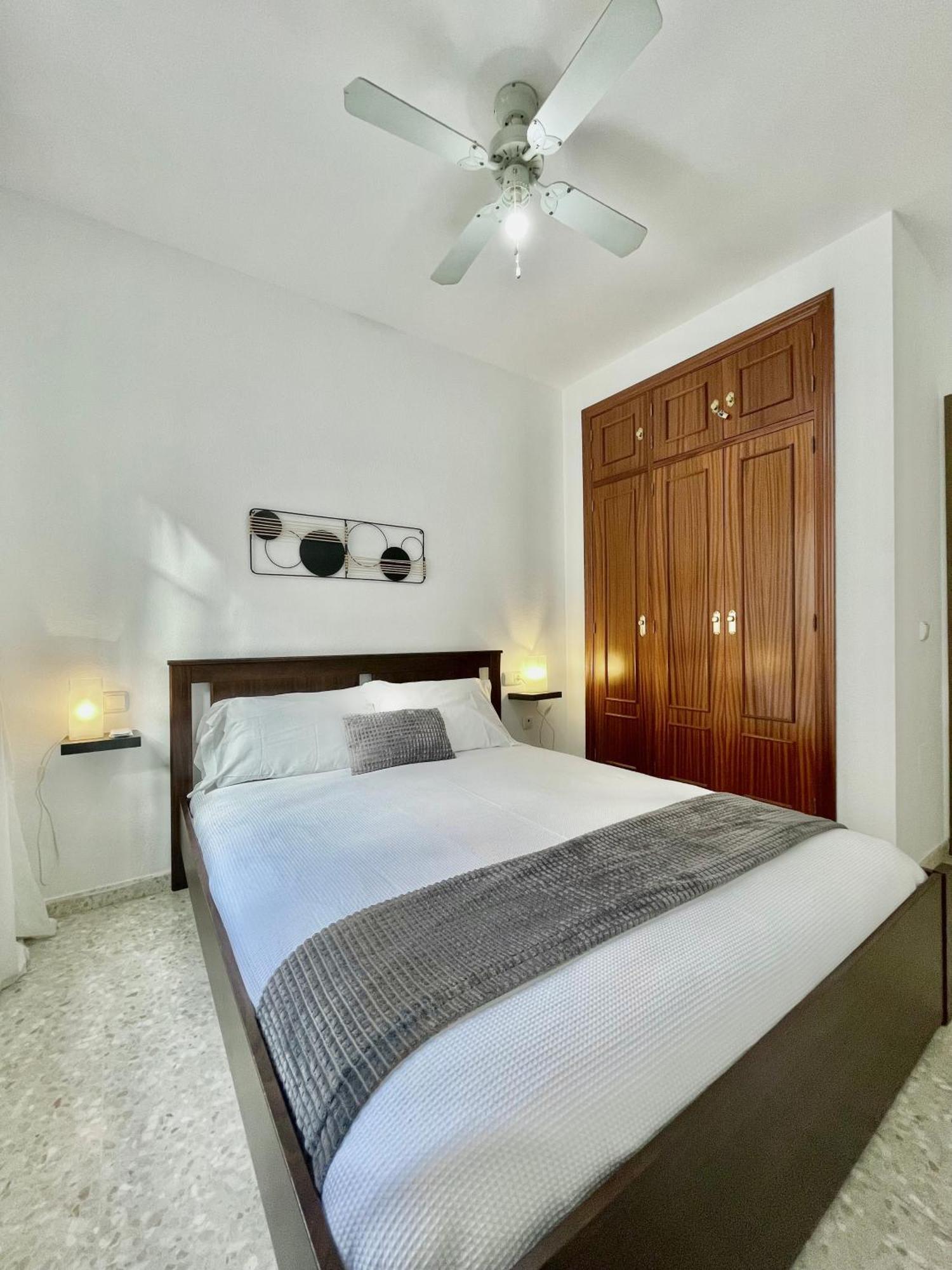 Centrico 2 Con Parking En La Trinidad Apartamento